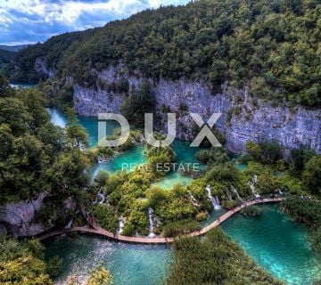 SLUNJ, PLITVICE- Imanje blizu rijeke Korane i Plitvičkih jezera - cover