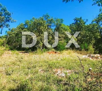 ISTRA, GROŽNJAN - Građevinsko zemljište 766m2 u mirnom naselju - cover