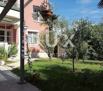 ISTRA, PREMANTURA - Apartmanska kuća sa pogledom na more! - cover