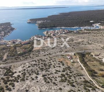 OTOK PAG, ŠIMUNI, građevinsko zemljište 200 m od mora, za obiteljsku kuću/ dvije manje zgrade/ villu/ kuće za iznajmljivanje sa bazenom / kuće za odmor sa bazenom  - cover