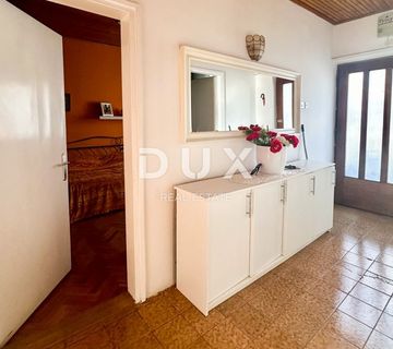 RIJEKA, KRIMEJA - 3SKL stan s balkonom i pogledom na more - cover