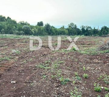 ISTRA, ŠIŠAN - Građevinsko zemljište industrijsko poslovne namjene 4300 m2 - cover