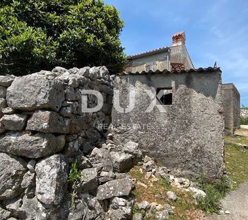 OTOK CRES, SVETI PETAR - interesantna starina za adaptaciju - cover