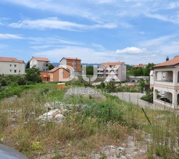 ZAMET GORNJI - MARINIĆI - građevinski teren 1000m2 za stambenu zgradu – stanove / obiteljsku kuću  - cover