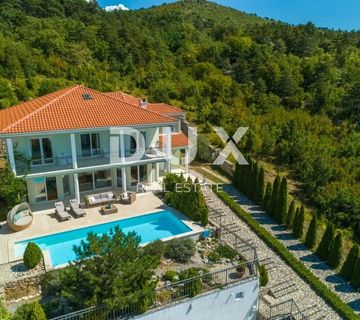 CRIKVENICA- prekrasna kuća sa bazenom - cover