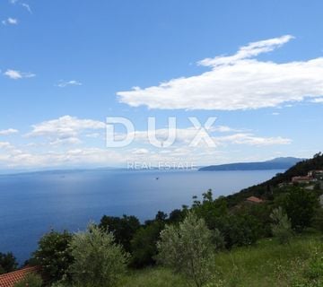 OPATIJA, LOVRAN, LIGANJ - građevinsko zemljište 994m2 s panoramskim pogledom na more za stambenu zgradu - stanove - apartmane / villu s bazenom  - cover