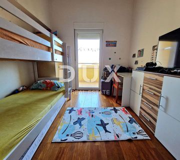 RIJEKA, ZAMET - uređen dvosoban stan s dva balkona  - cover