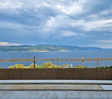ISTRA, RABAC - Impozantna vila sa senzacionalnim pogledom - cover