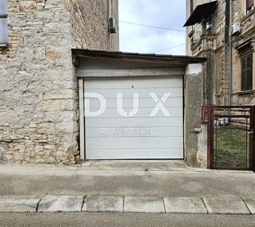 ISTRA, PULA, CENTAR - Uređena garaža na zanimljivoj lokaciji - cover