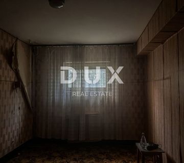 CRIKVENICA, CENTAR-Kuća s potencijalom za investiciju u srcu Crikvenice - cover