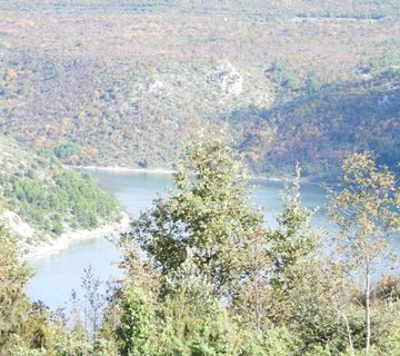 MARČANA - RAKALJ - građevinski teren 5205m2 sa pogledom na more za obiteljsku kuću / villu / apartmane / kuću za iznajmljivanje sa bazenom / kuću za odmor sa bazenom - cover