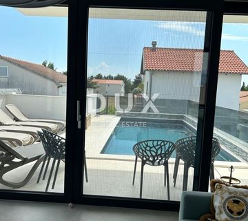 ZADAR, VRSI - moderna novogradnja sa bazenom - cover