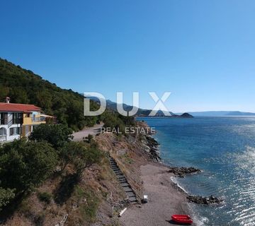 SENJ, SVETI JURAJ - Predivna apartmanska kuća prvi red od mora - cover