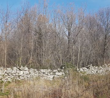 SRDOČI - REŠETARI - KASTAV- građ zemljište 1900m2 za stambenu (posl.-stamb) zgradu–stanove /apartmane /obiteljsku kuću / villu  - cover