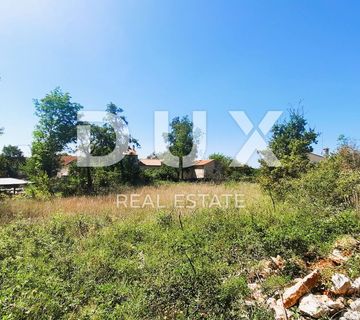 ISTRA, GROŽNJAN - Građevinsko zemljište 1000m2 u mirnom naselju - cover