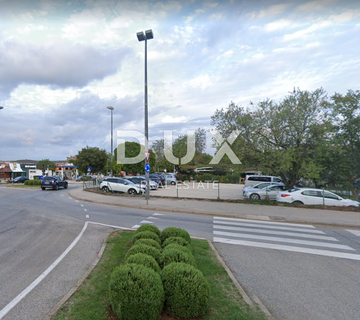 ROVINJ- zemljište 5170m2 (građevinsko M1 zona + P parking zona)   - cover