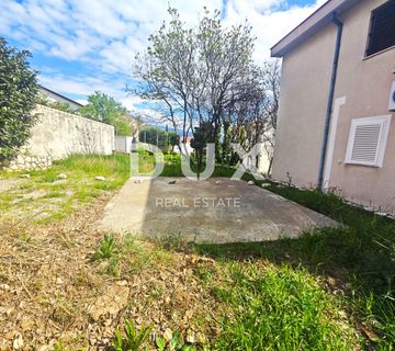NOVI VINODOLSKI - Apartman 2S+DB, 200 metara od plaže! - cover