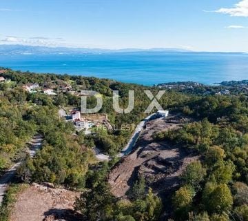 OPATIJA, IČIĆI, POLJANE - građevinsko zemljište 11142m2 s pogledom na more i građevinskom dozvolom za apartmane / obiteljsku kuću / villu / kuću za iznajmljivanje - odmor s bazenom  - cover