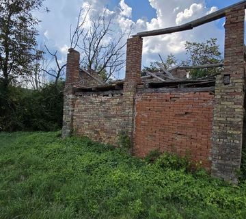 ISTRA, CEROVLJE - Zemljište s ruševnim objektom - cover