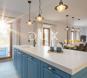 ISTRA, UMAG - Obiteljska vila s bazenom na mirnoj lokaciji - cover