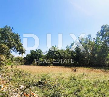 ISTRA, GROŽNJAN - Građevinsko zemljište 1186m2 u mirnom naselju - cover