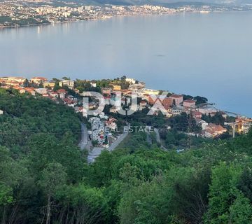 OPATIJA, KOLAVIĆI- građevinsko zemljište 1096m2 s projektom za villu i s panoramskim pogledom na more za obiteljsku kuću/ villu/ kuću za iznajmljivanje - odmor s bazenom - cover