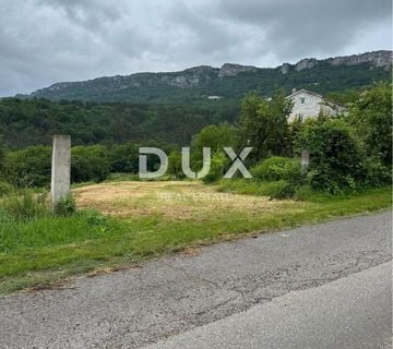 ISTRA, BUZET, CENTAR - građevinsko zemljište 1.499 m2 za stambenu zgradu - stanove / apartmane / obiteljsku kuću / villu! PRILIKA!!!  - cover