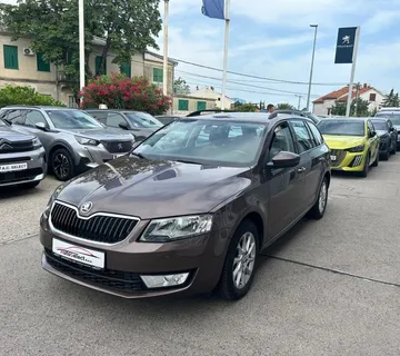 Škoda Octavia SW 1,6 TDI - 149.000km - SERVISNA - ODLIČNA - REG 1 GOD! - cover
