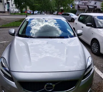 Volvo V40 D2 Automatik - cover