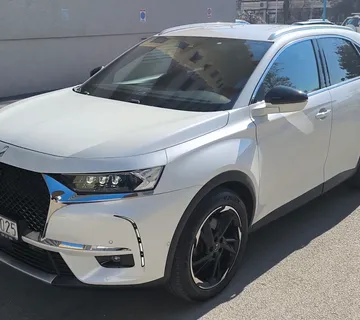 DS7 Crossback 1,6 E-Tense 4x4, Plug-In Hybrid, OPERA - cover