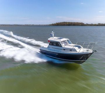 Vanbrodski motor Orkeny Pilot House 25 - cover