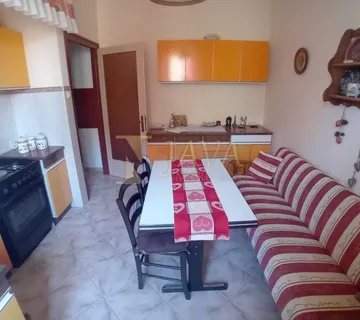 Podmurvice/Rijeka, Najam stana za studente (iznajmljivanje) - cover