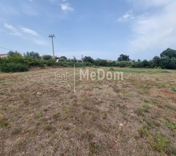 Građevinsko 1500m2,poljoprivredno,4432m2,vidik - cover