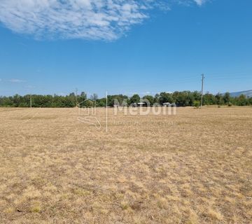 Građevinsko zemljište,10500m2,spod Učke - cover