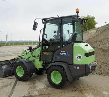 ELEKTRIČNI UTOVARIVAČ XCMG SA KAŠIKOM 0,4 m3 - Bestovje, Sveta Nedelja