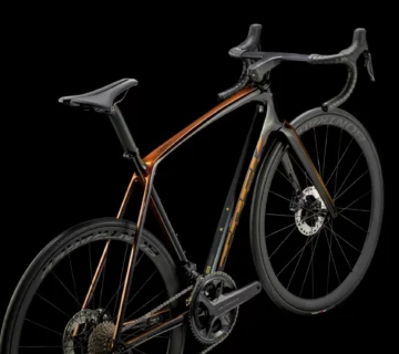 Bicikl Trek Emonda SLR 7 2024 Axinite Flip'Black - cover