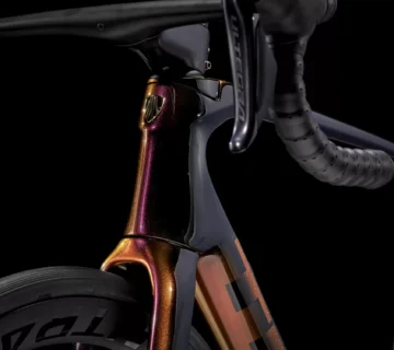 Bicikl Trek Emonda SLR 7 2024 Axinite Flip'Black - cover