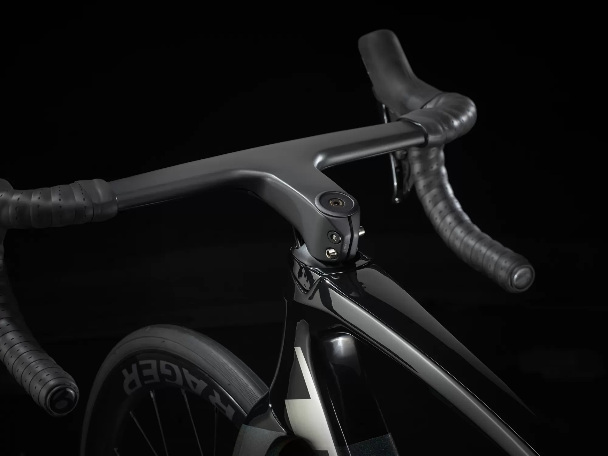 emonda-slr-9-2024-dark-prismatic-black-37570-17017785253612