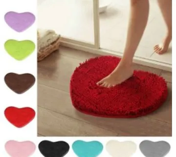 Čupavi Tepih u obliku srca - cover