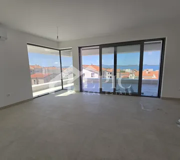 PENTHOUSE U ODLIČNOJ NOVOGRADNJI - cover