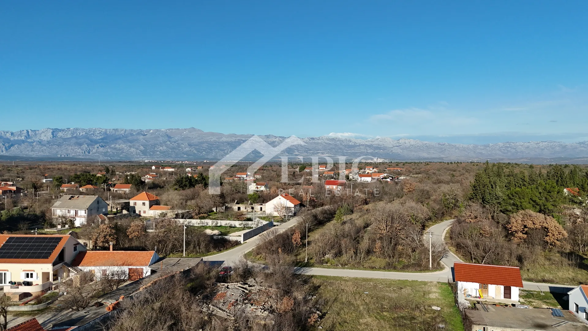 SMILČIĆ - GRAĐEVINSKO ZEMLJIŠTE - cover