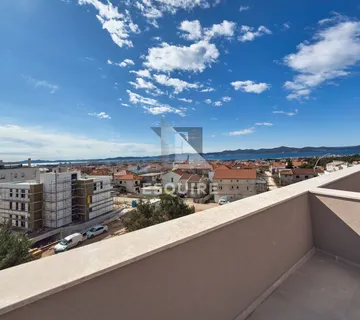 ZADAR - VIDIKOVAC - Trosoban penthouse S14, lift i garaža - 115m2