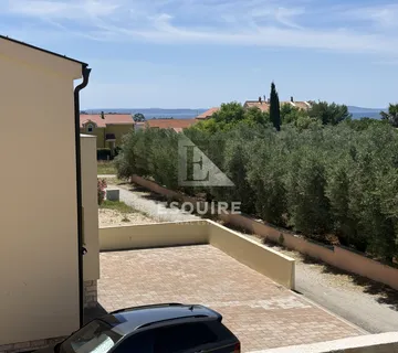 Privlaka-Bilotinjak, dvosoban stan na 1. katu!!
