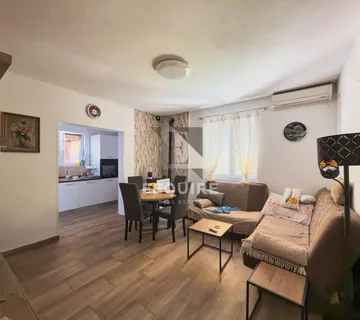 VIŠNJIK - Dvosoban stan za najam od 01.09.-15.07. - 70m2 - Zadar