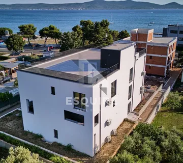 ZADAR - SUKOŠAN Penthouse S201 prvi red do mora - 249m2