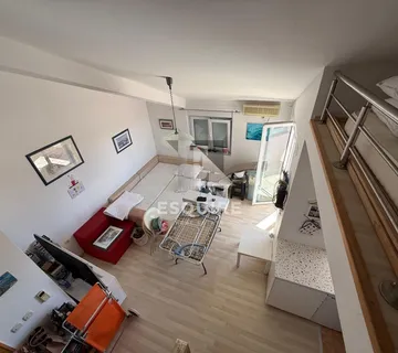 PRIVLAKA - Jednosoban apartman 350m od mora - 45m2