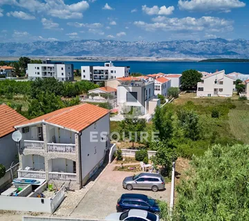 NIN - SABUNIKE - Apartmanska kuća - 228m2