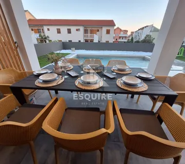 PAG - POVLJANA High tech villa sa bazenom