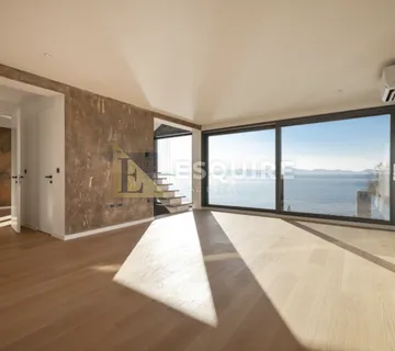 ZADAR - DIKLO - Četverosobna vila 1. red do mora - 150m2 - Diklo, Zadar