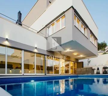 Luksuzna vila s bazenom i dvorištem, okolica Splita